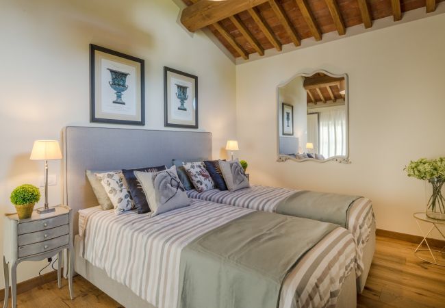 Villa in Lucca - Egidio City Farmhouse Villa in Lucca - Egidio City Farmhouse