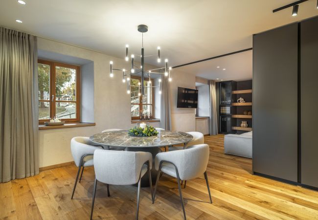 Apartment in Cortina d´Ampezzo - Cademai Alpenglow Chalet with Sauna R&R