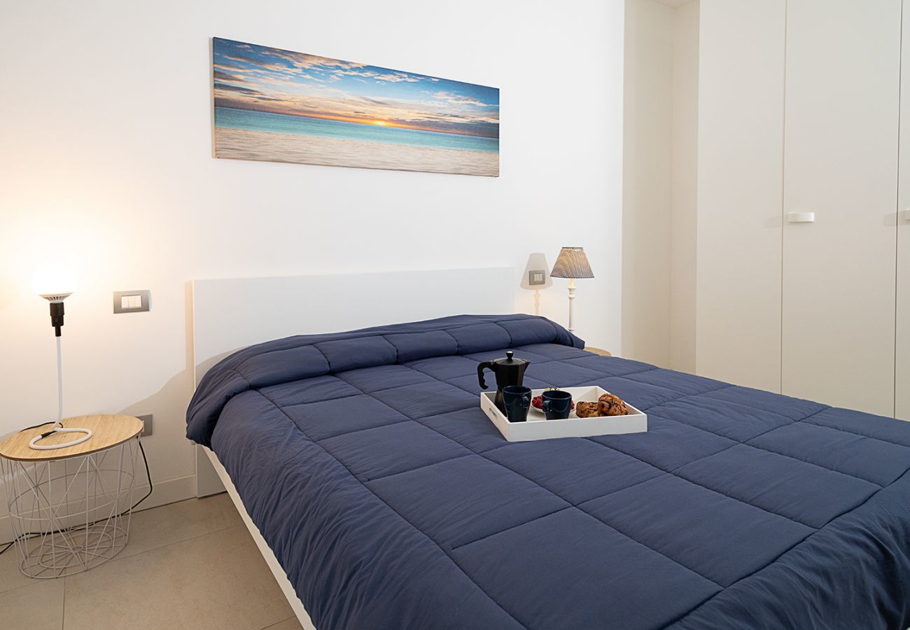 Apartment in Lazise - Regarda - apartment Brezza di Lago 1 with pool and air conditioning