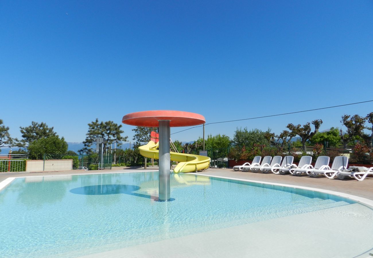 Apartment in Lazise - Regarda – apartment Rosa Baccarat 5 with free entrance to camping and beach