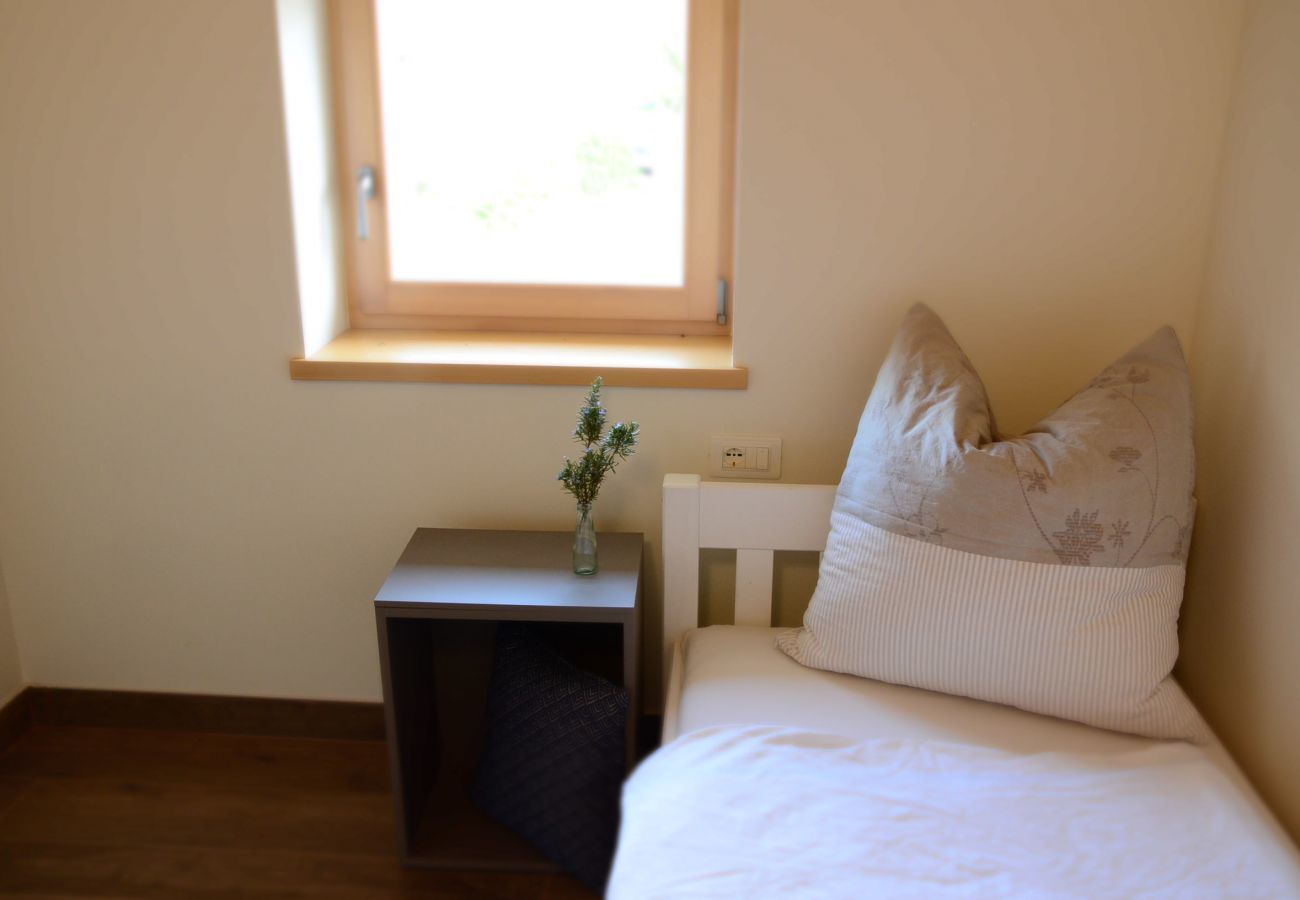 Farm stay in Bardolino - Quiet Tenuta in Bardolino in the vineyards with pool,  wifi and airco