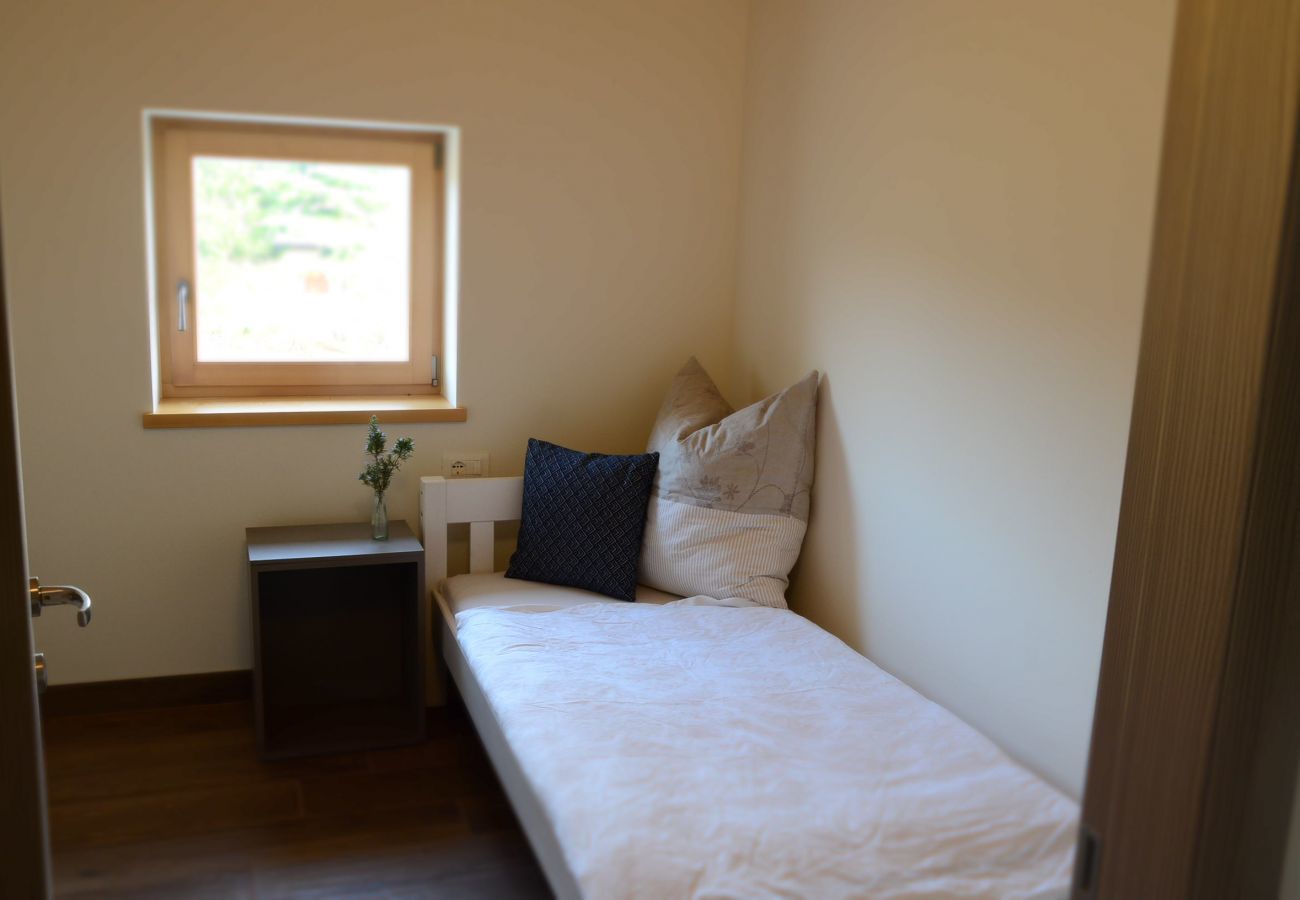 Farm stay in Bardolino - Quiet Tenuta in Bardolino in the vineyards with pool,  wifi and airco