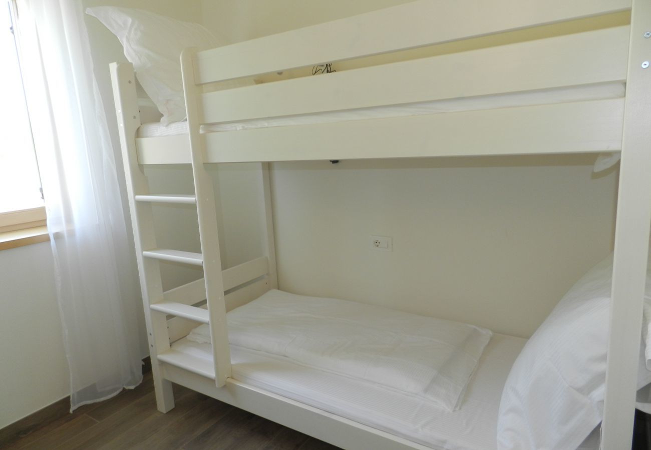 Farm stay in Bardolino - Quiet Tenuta in Bardolino in the vineyards with pool,  wifi and airco