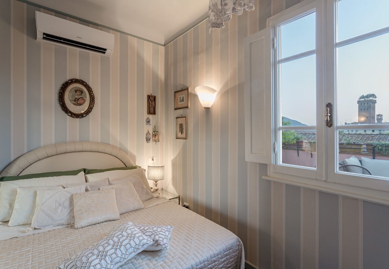 Apartment in Lucca - Casa Emy