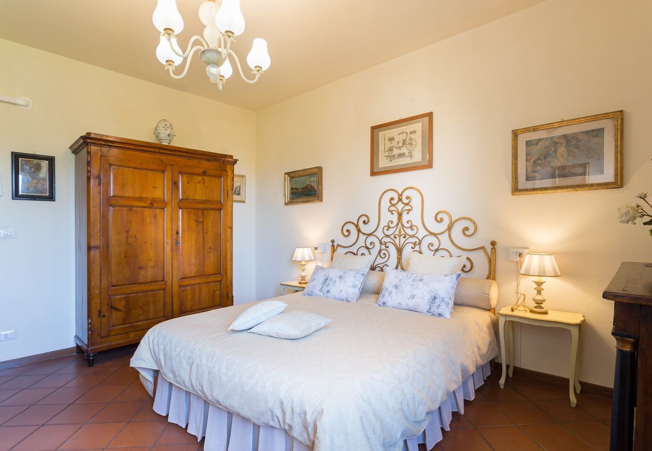 Apartment in Lucca - Casa Emy