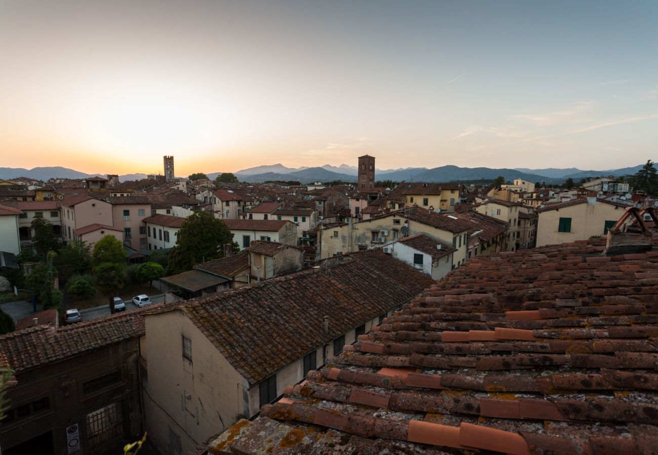 Apartment in Lucca - Casa Emy