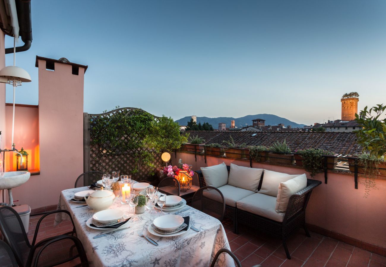Apartment in Lucca - Casa Emy