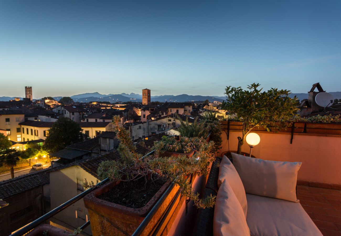 Apartment in Lucca - Casa Emy