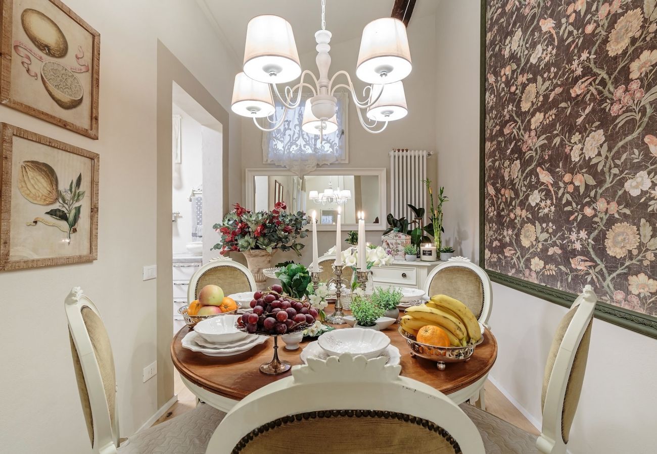 Apartment in Lucca - Casa Uccellini