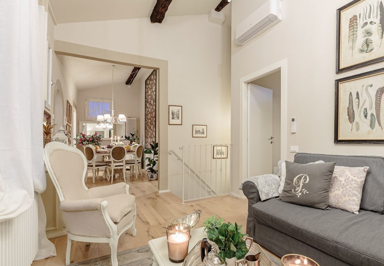 Apartment in Lucca - Casa Uccellini