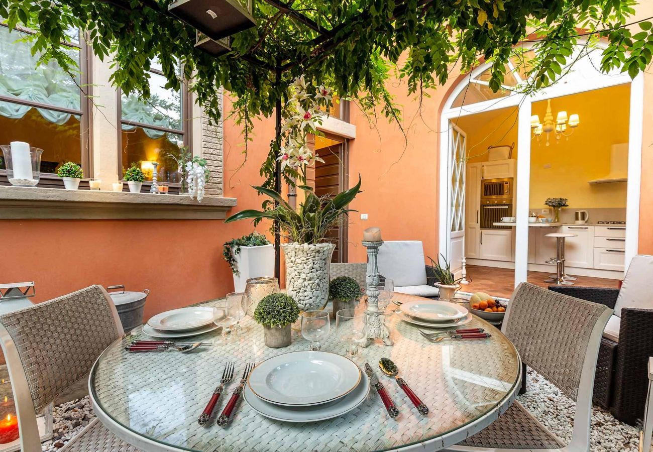 Apartment in Lucca - Casa Francesca