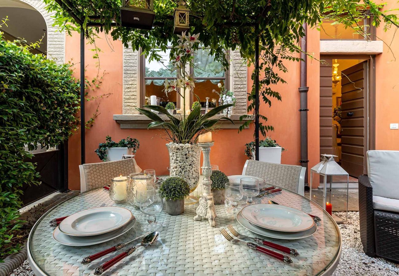 Apartment in Lucca - Casa Francesca