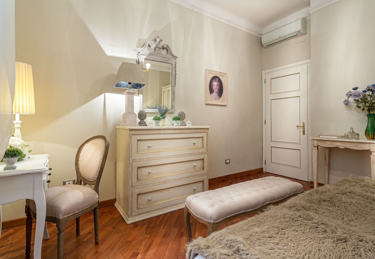 Apartment in Lucca - Casa Opera