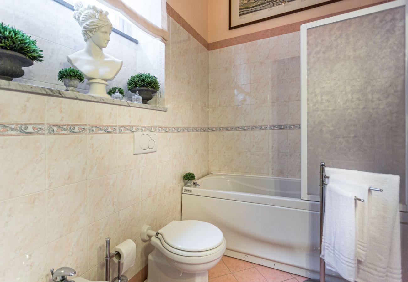 Apartment in Lucca - Casa Opera
