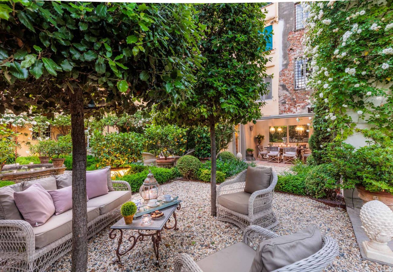 Apartment in Lucca - La Casina