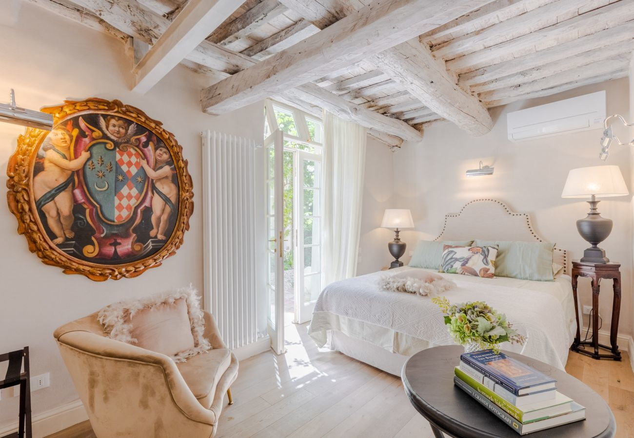 Apartment in Lucca - La Casina