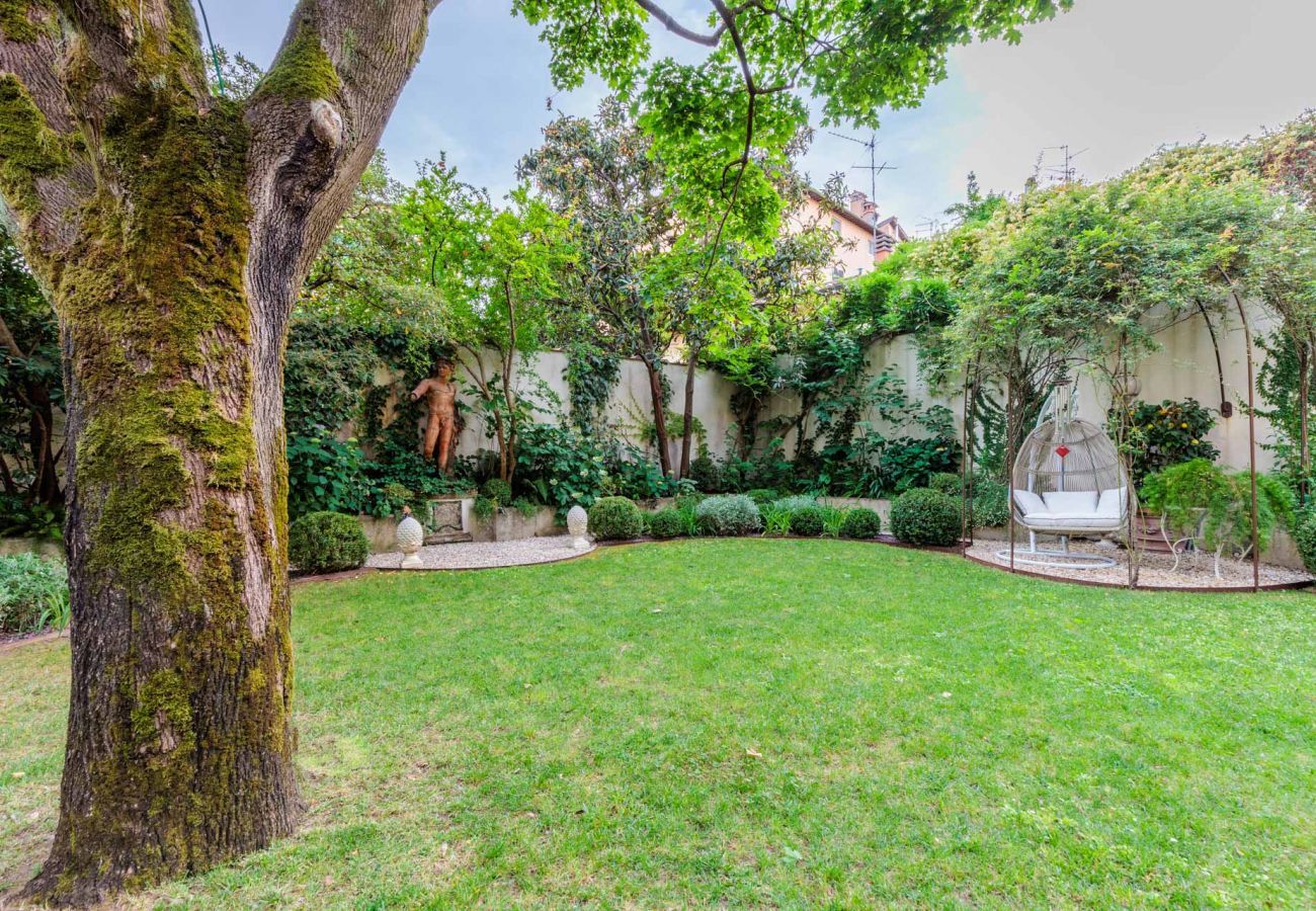 Apartment in Lucca - La Casina