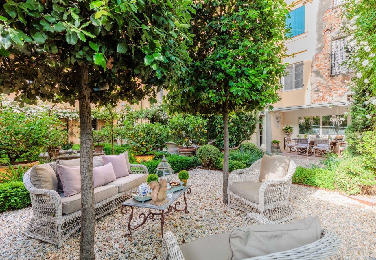 Apartment in Lucca - La Casina