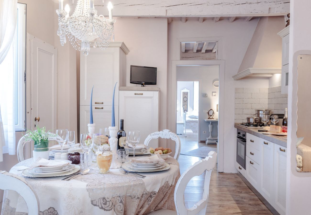 Apartment in Lucca - Casa Monique