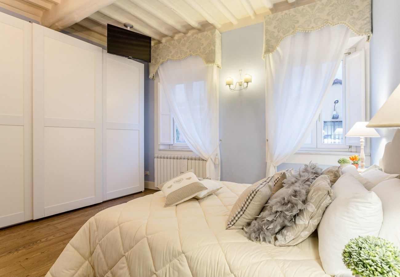 Apartment in Lucca - Casa Raffa