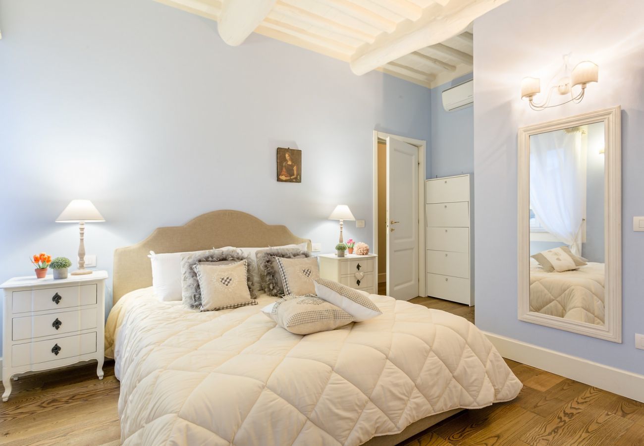 Apartment in Lucca - Casa Raffa
