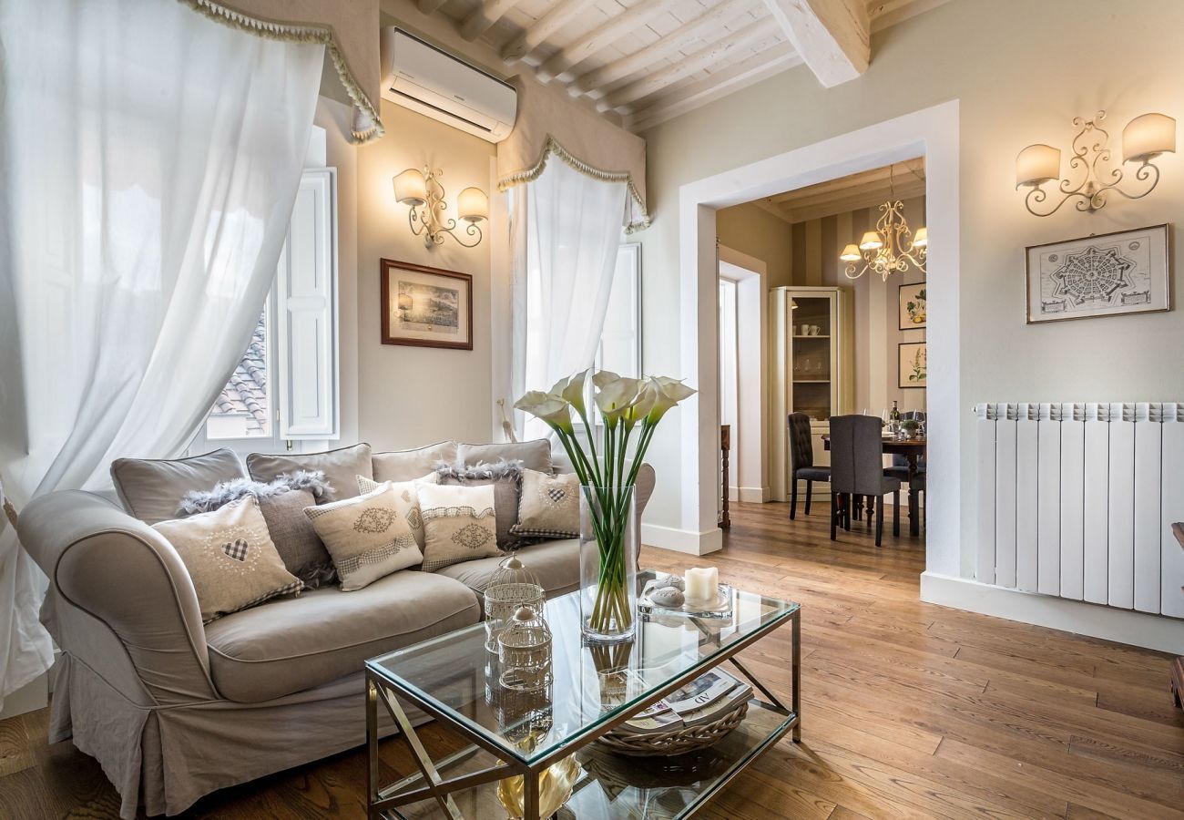 Apartment in Lucca - Casa Raffa