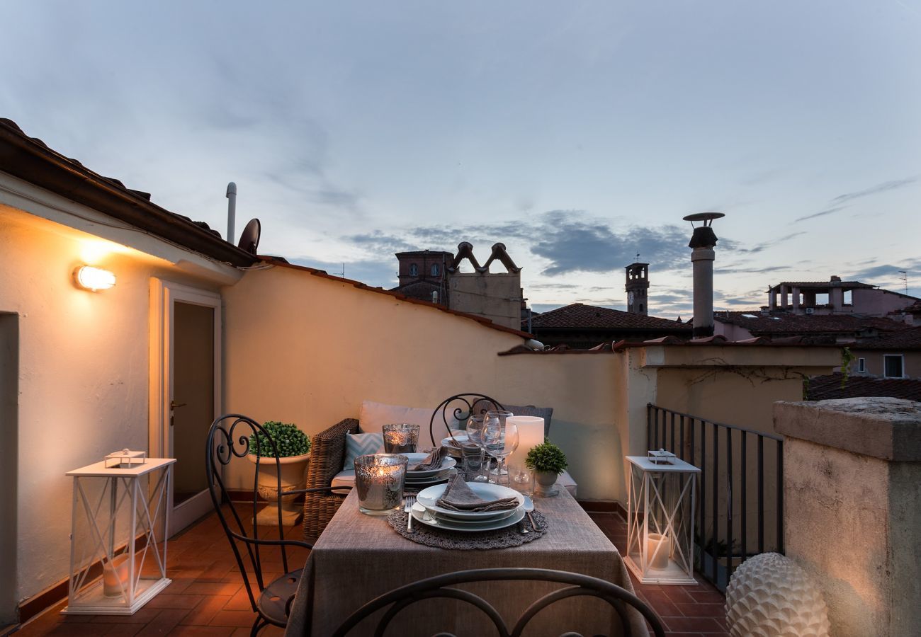 Apartment in Lucca - Casa Margherita Residenze Seicento