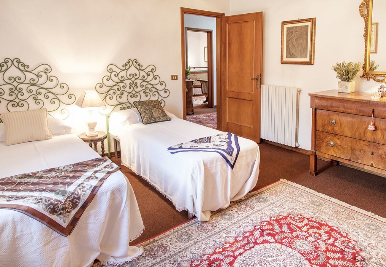 Villa in Camaiore - Bicocche Stone Farmhouse