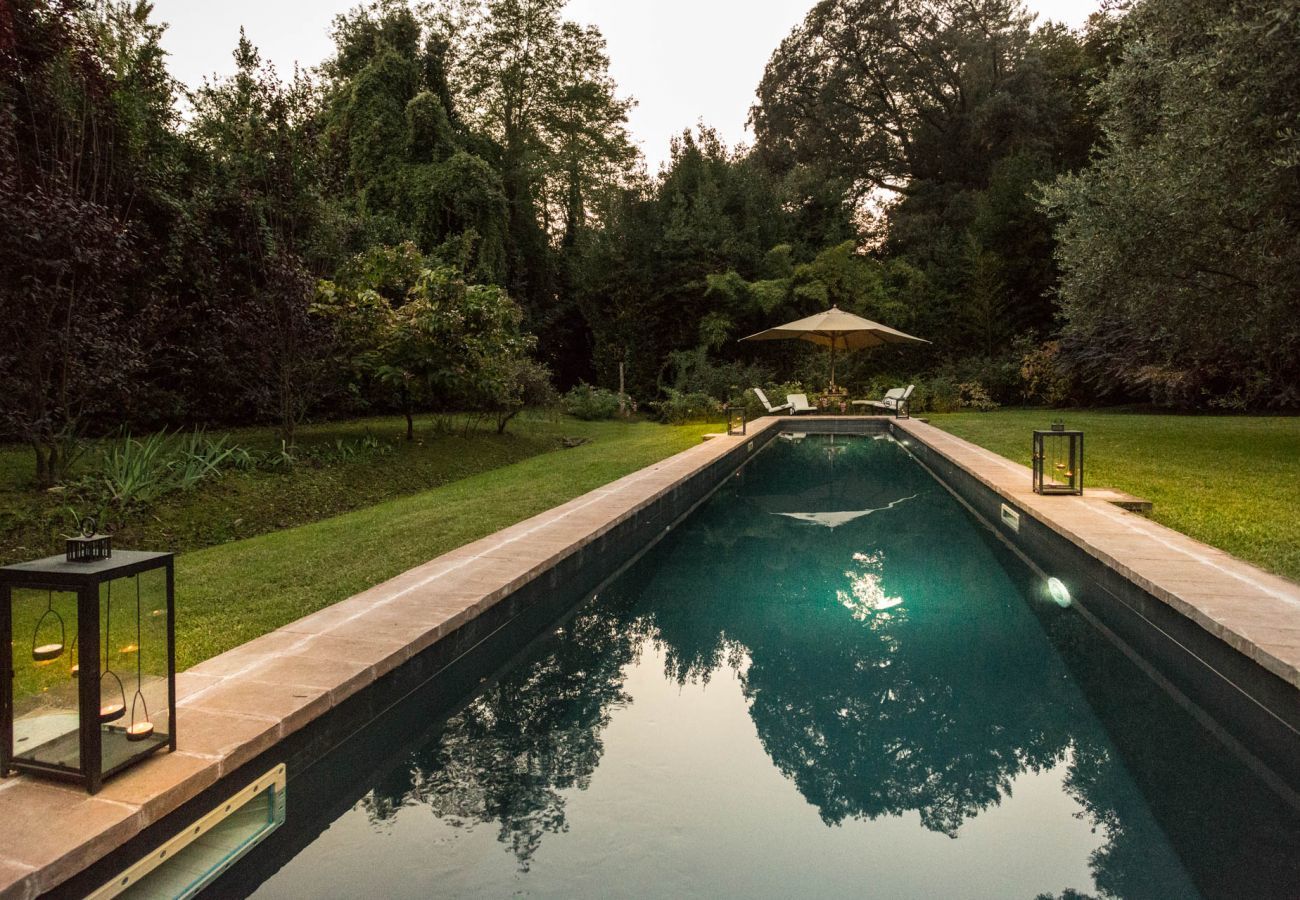 Villa in Migliarino - LIMONAIA Romantic Farmhouse in the Pinewood, Private Pool close to the Beach