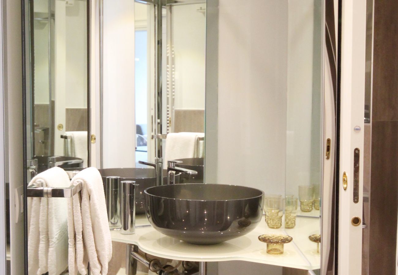 Studio in Milan - Duomo View Design Studio R&R