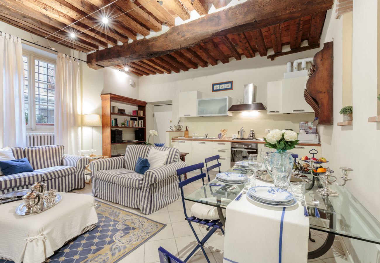 Apartment in Lucca - The 1400's Apartment