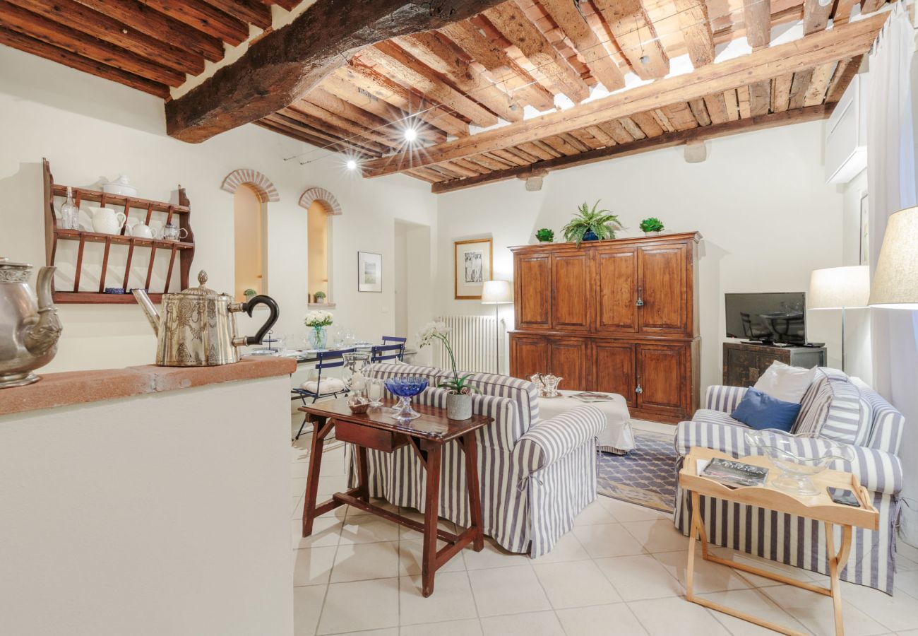Apartment in Lucca - The 1400's Apartment