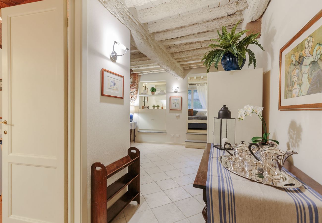 Apartment in Lucca - The 1400's Apartment