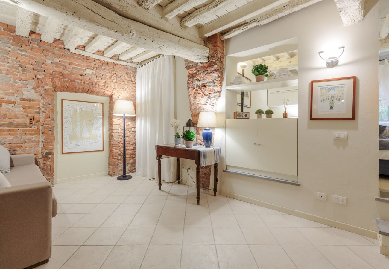 Apartment in Lucca - The 1400's Apartment