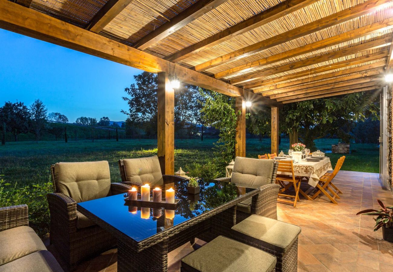 Villa in Monte San quirico - Villa sul Fiume