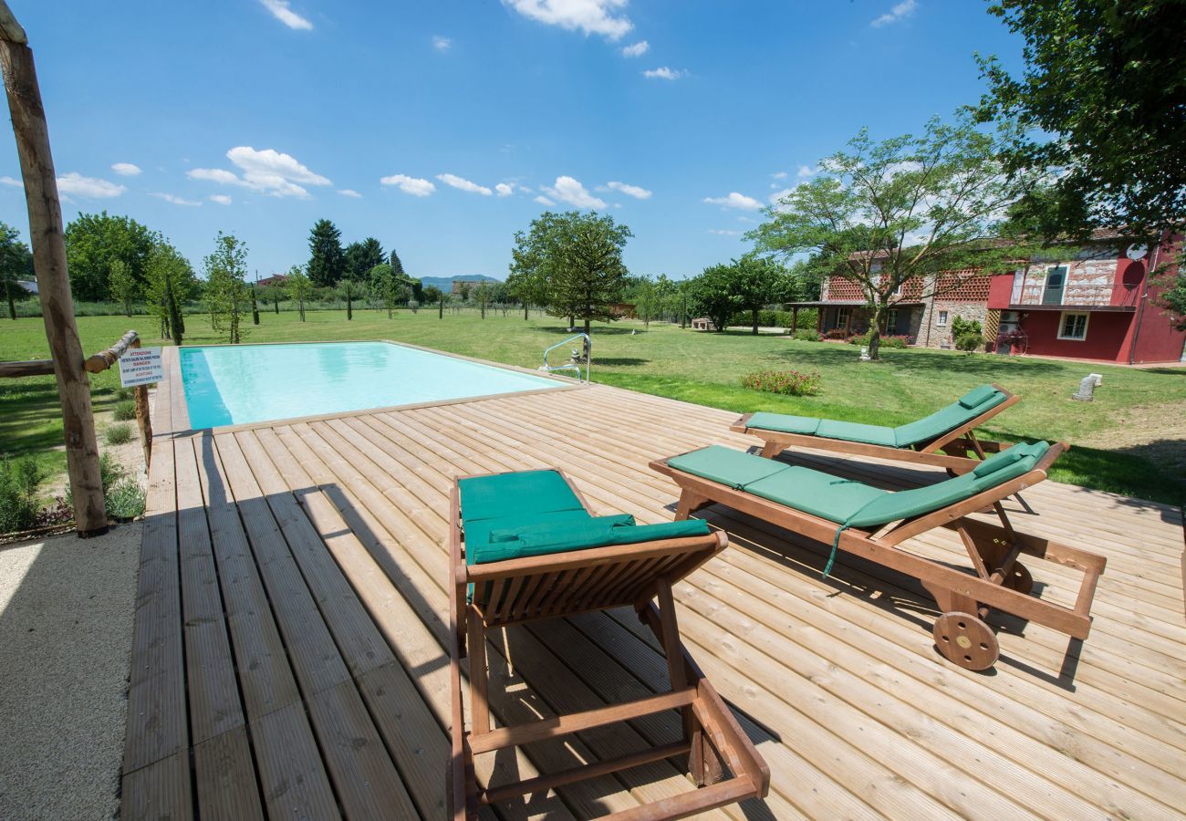 Villa in Monte San quirico - Villa sul Fiume