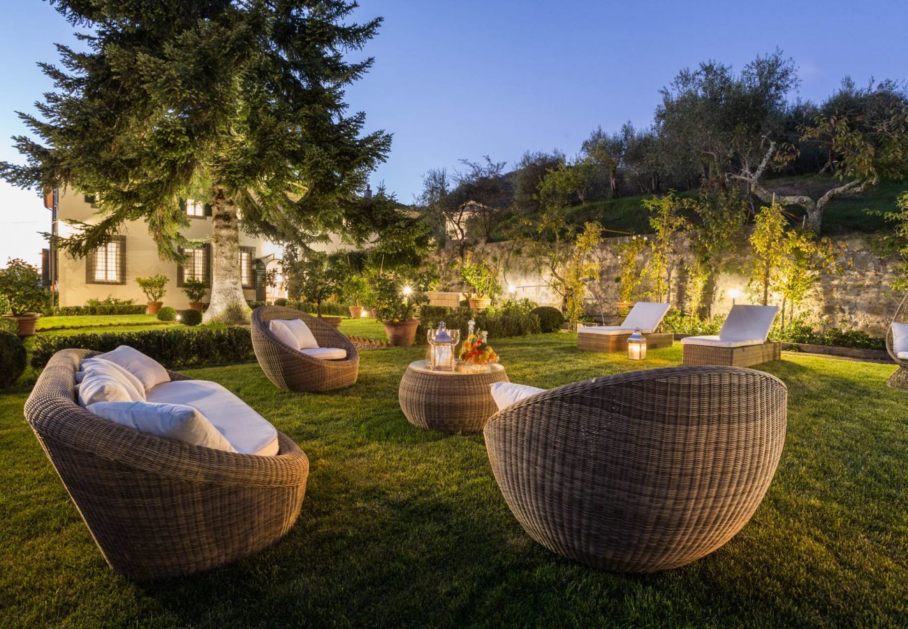 Villa in Capannori - VILLA VALGIANO a Tuscan Country House among the Vineyards - 12 bedrooms and SPA