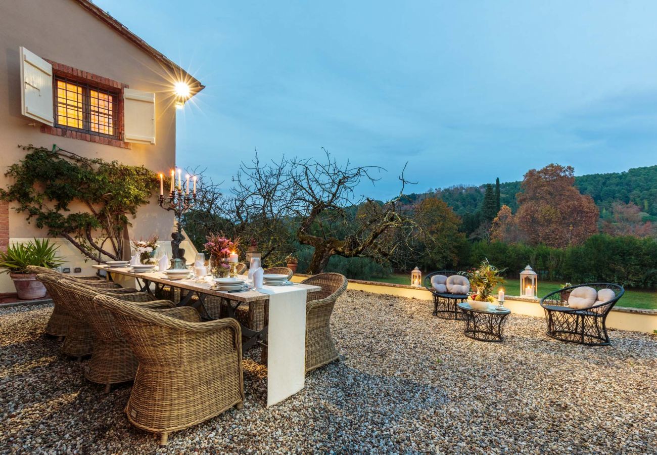 Villa in Vorno - Villa Viola Residenze Seicento