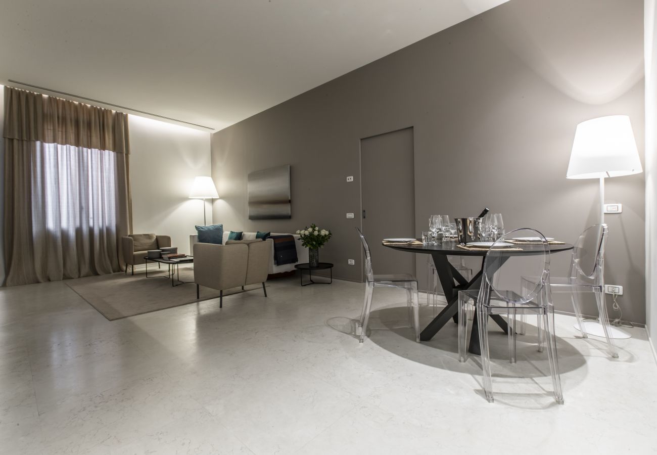 Apartment in Venice - San Marco Deluxe Suite R&R