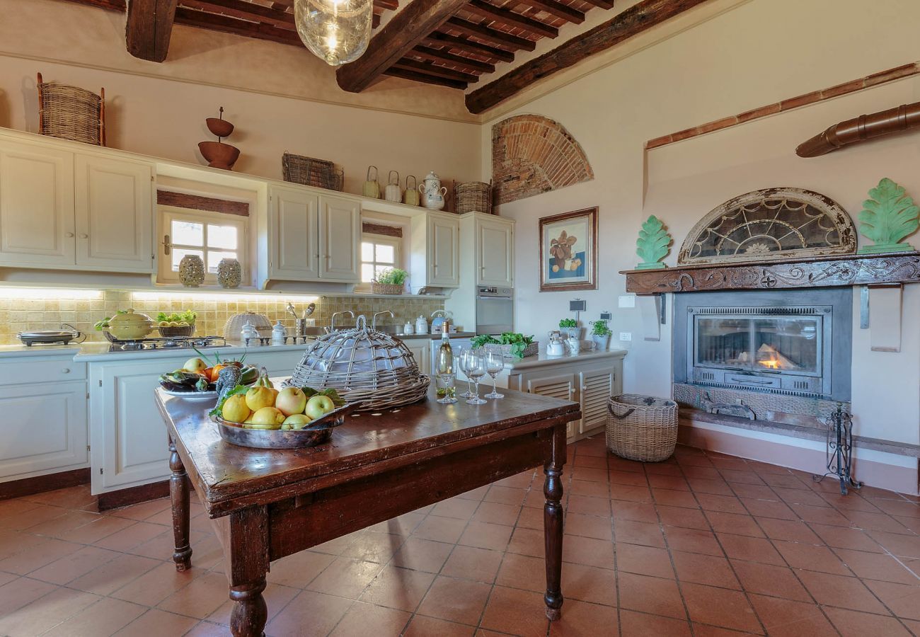 Villa in Maggiano - Villa Medea