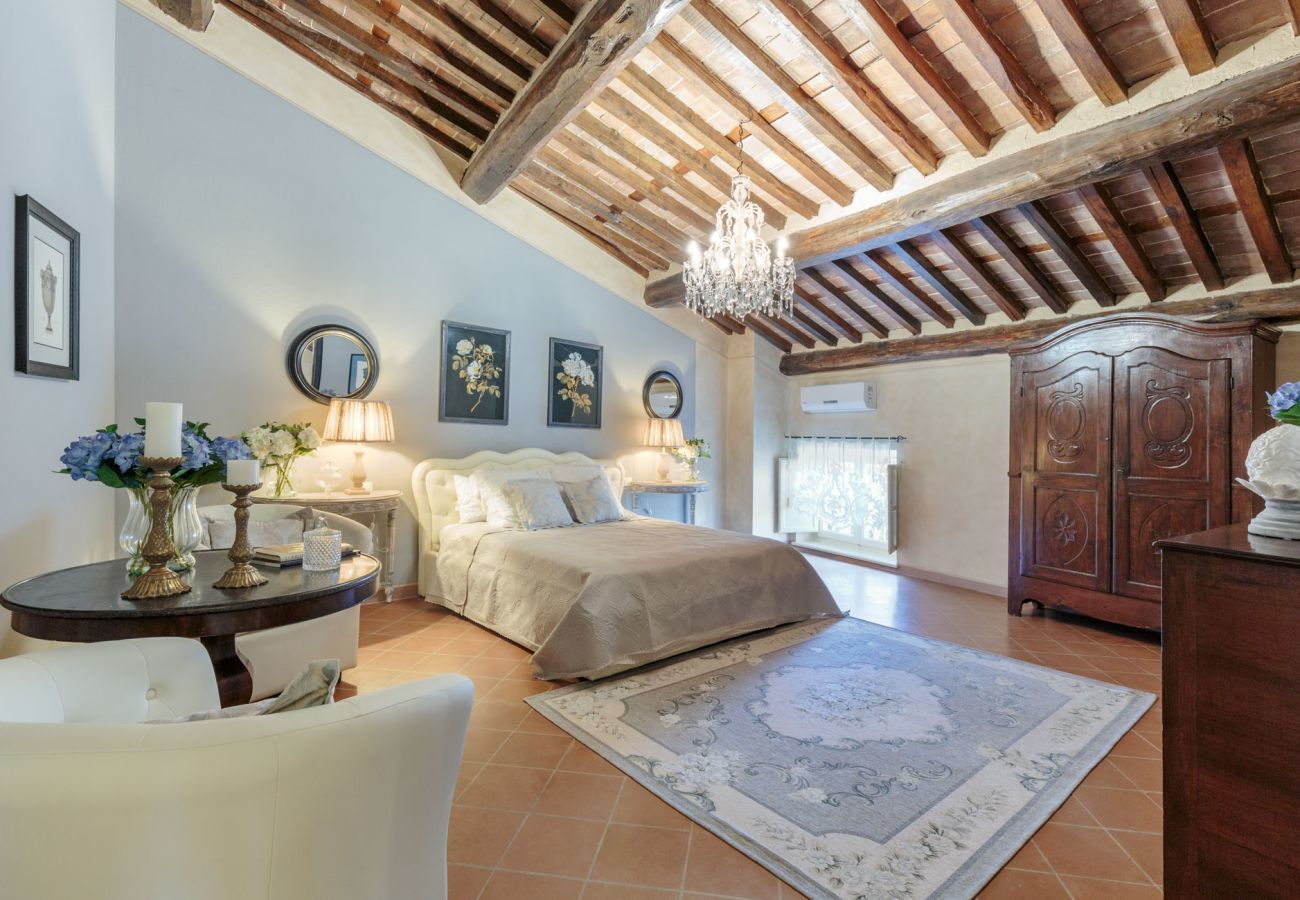 Villa in Maggiano - Villa Medea
