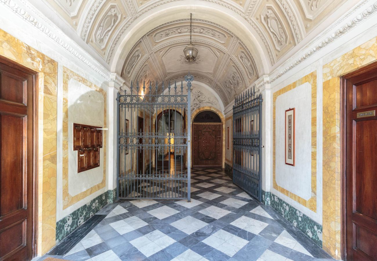 Apartment in Lucca - Casa Palatial