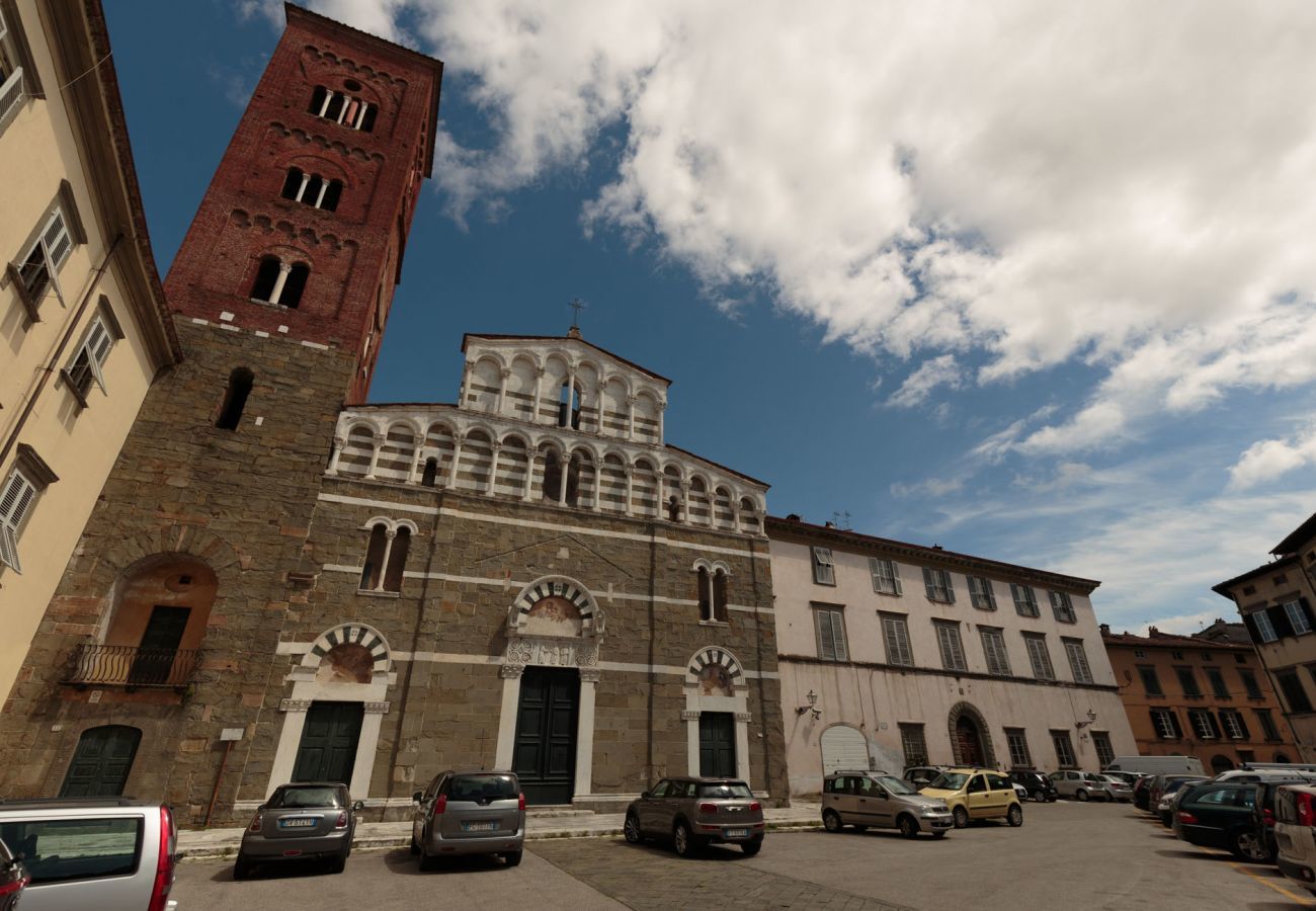 Apartment in Lucca - Casa Palatial