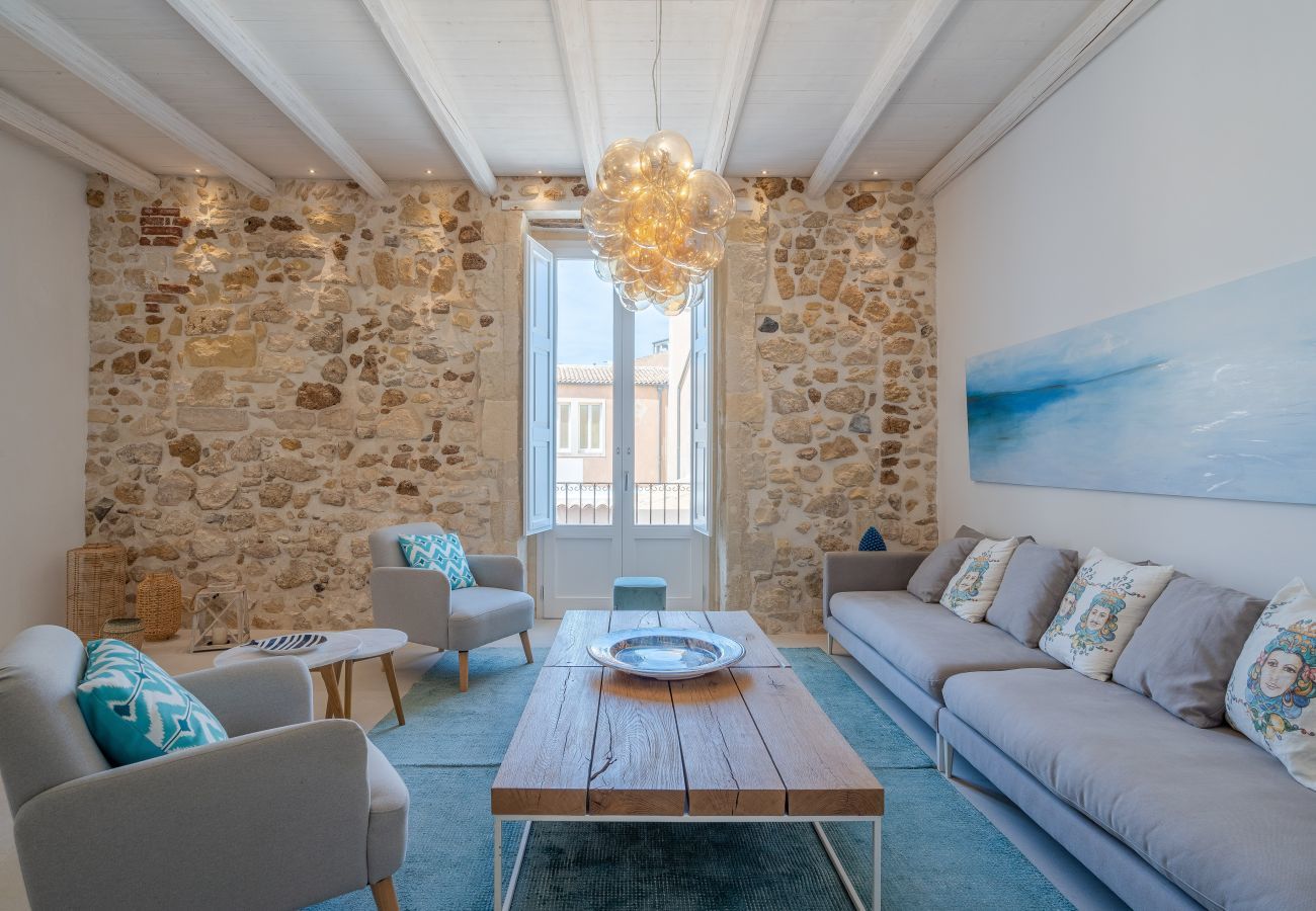 Apartment in Syracuse - Regine luxury apartment terrace sea view