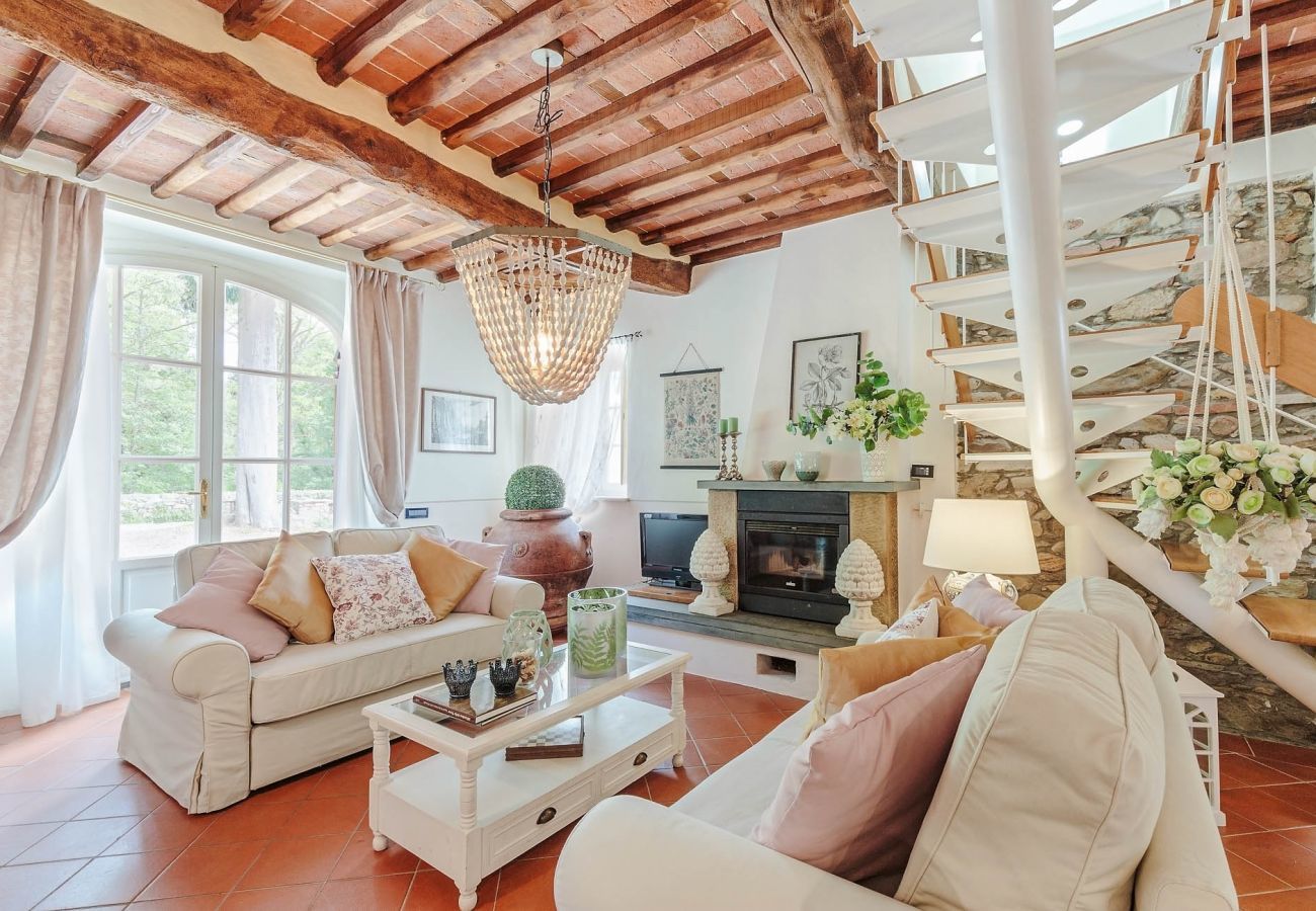 Villa in Pieve di Compito - Villa Coccinelle