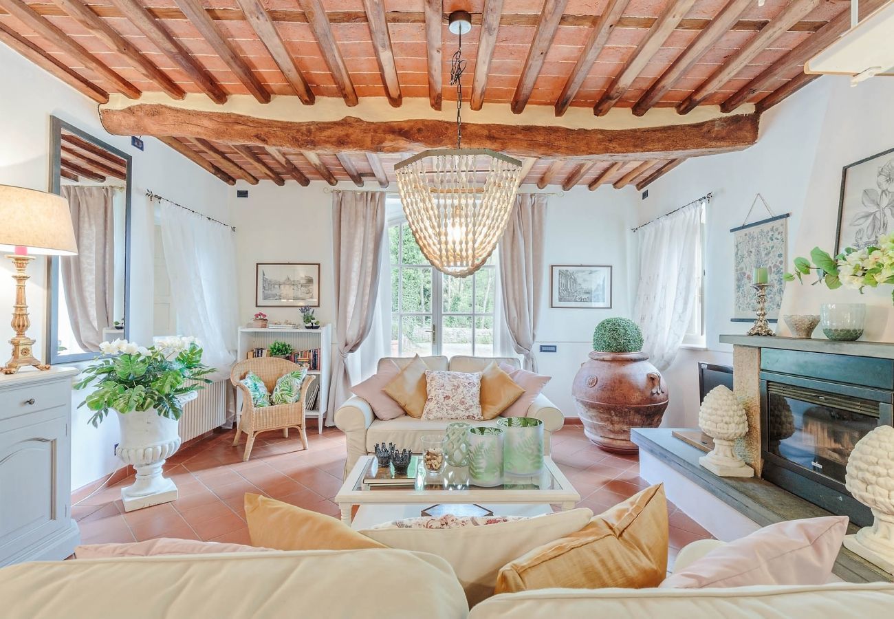 Villa in Pieve di Compito - Villa Coccinelle
