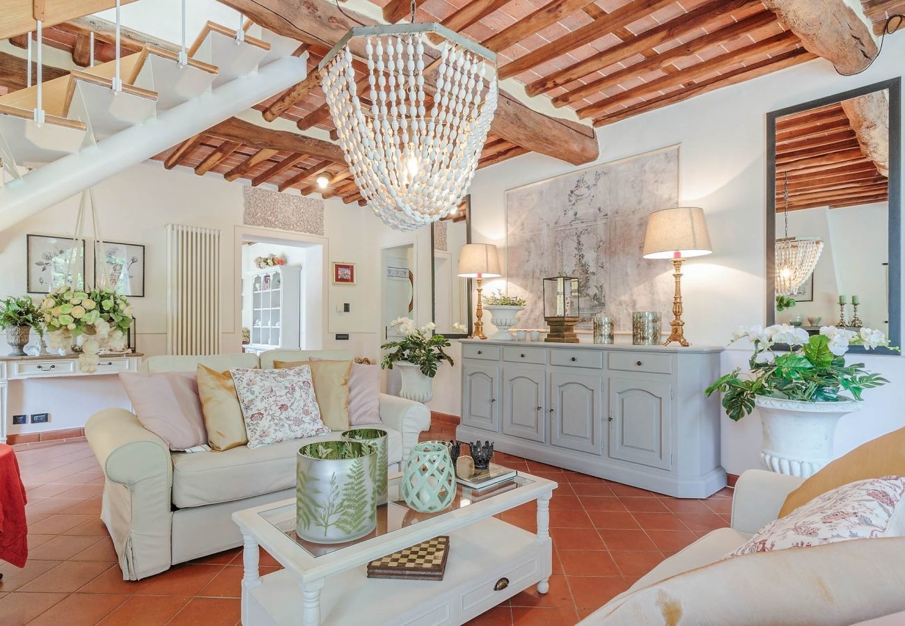 Villa in Pieve di Compito - Villa Coccinelle