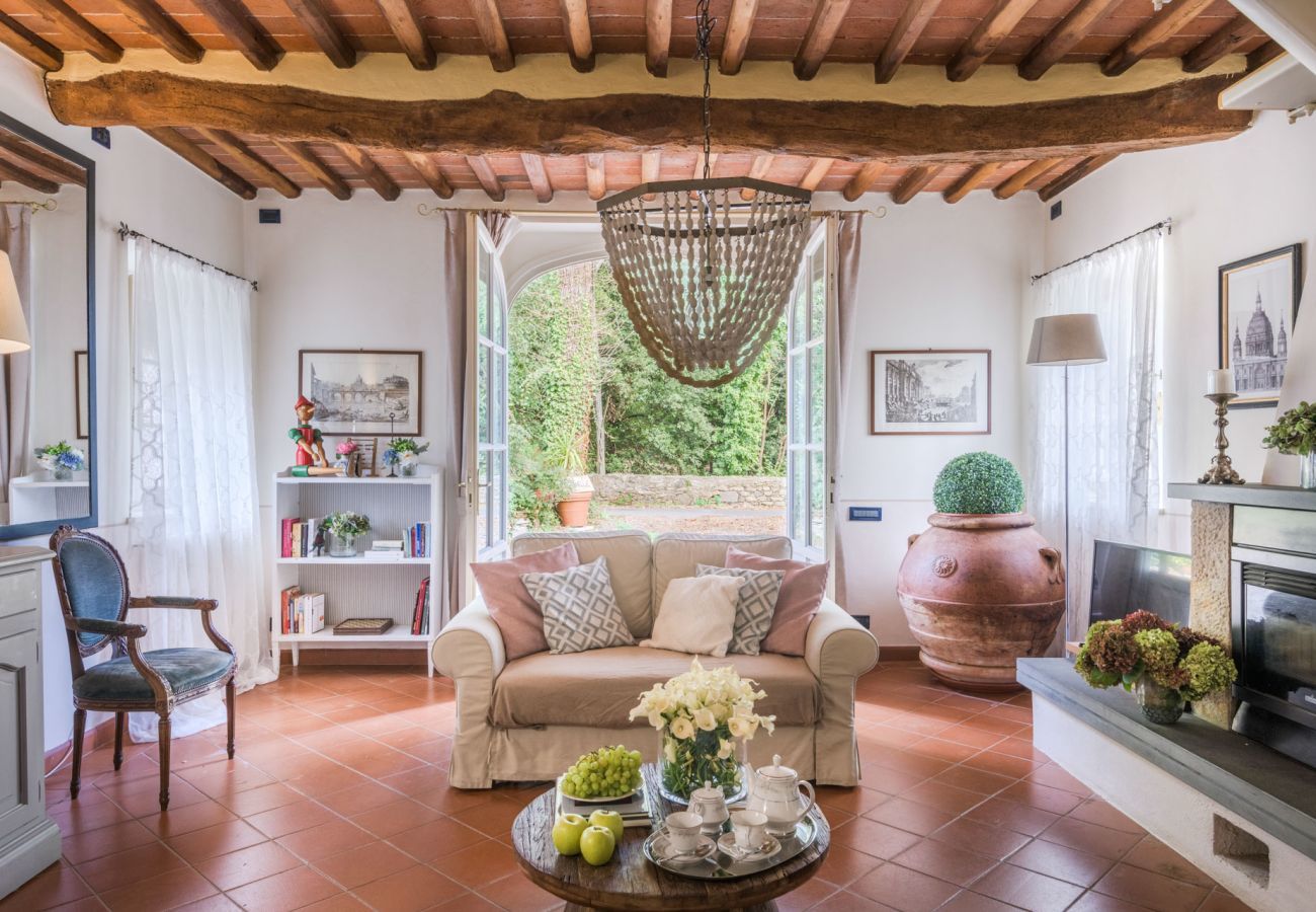 Villa in Pieve di Compito - Villa Coccinelle