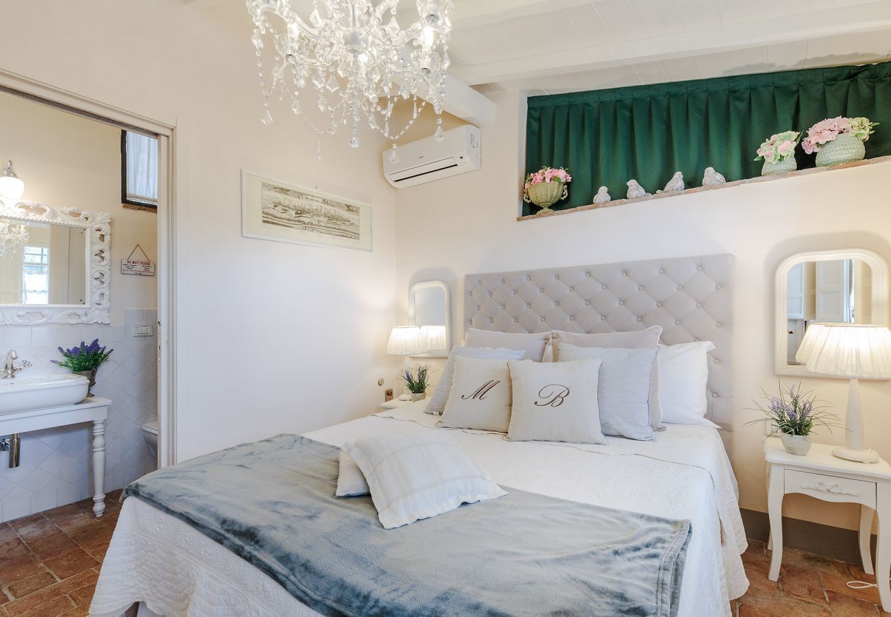 Villa in Lucca - La Macina Farmhouse
