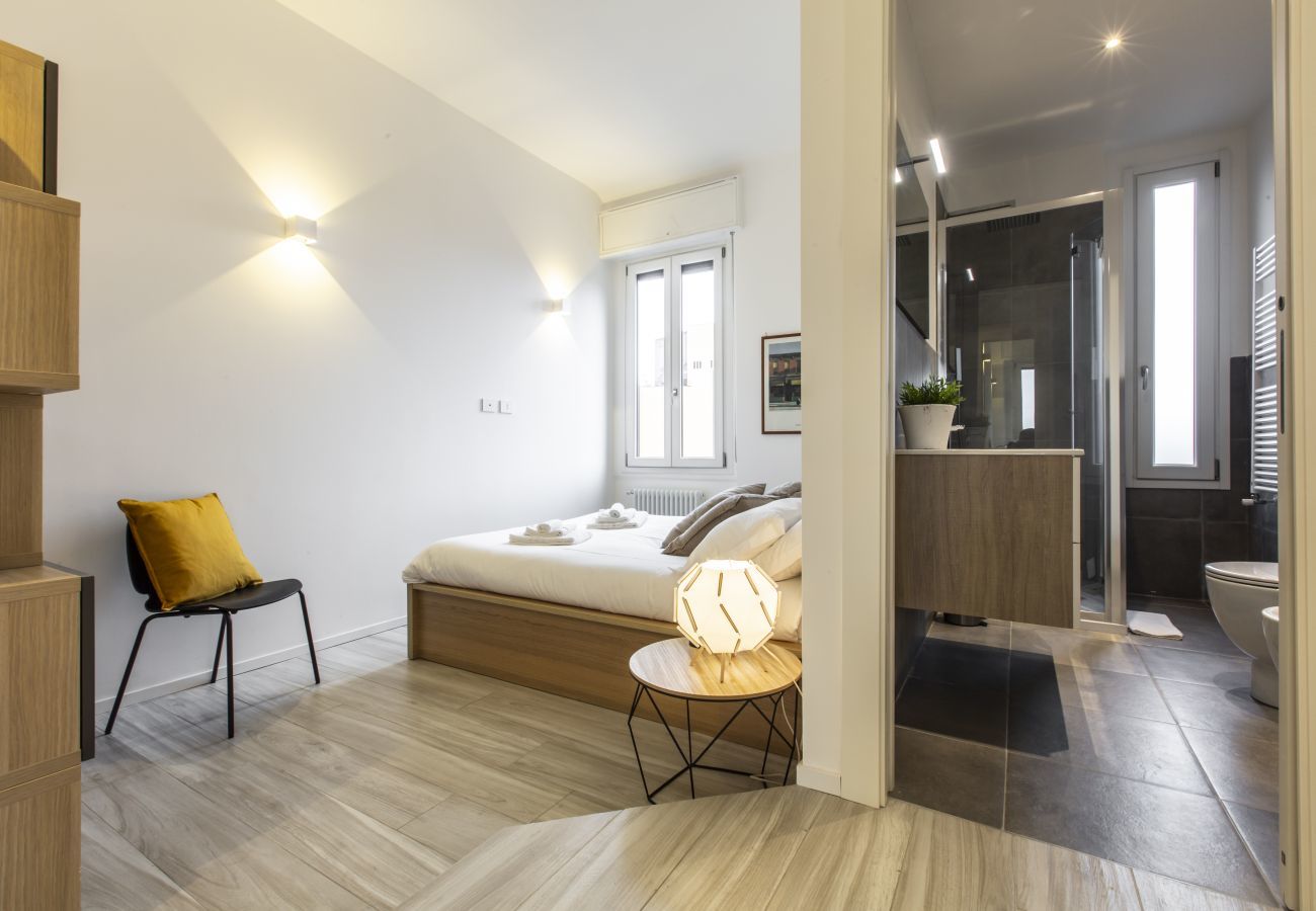 Apartment in Milan - Maciachini Bright Apartment R&R